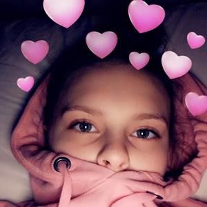 Meet your Posher, Raven